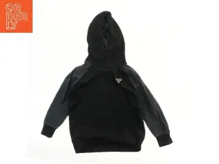 Hættetrøje med logo fra Hummel (str. 110)