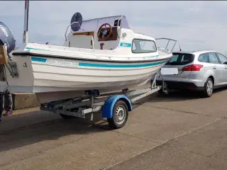Swiss Pilotina 500 Kabinebåd