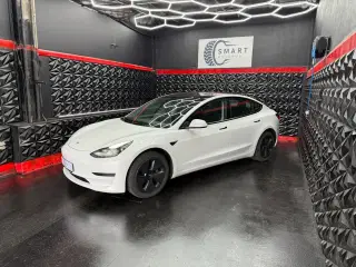 Tesla Model 3  Standard Range+ RWD