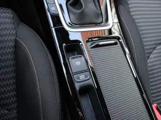 Kia Ceed SW 1,6 GDI PHEV  Plugin-hybrid Prestige DCT 141HK Stc 6g Aut.