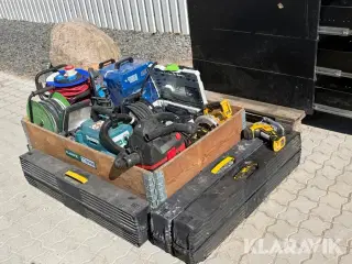 Blandet parti værktøj og byggeudstyr
