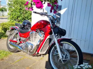 Suzuki Intruder VS800 fra 1995