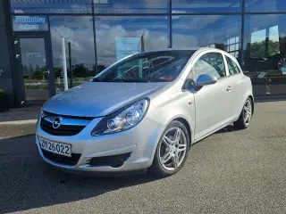 Opel Corsa 1.2 Lavt kilometertal 