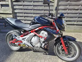 Kawasaki ER 6 