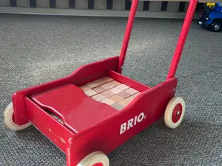 BRIO gåvogn med klodser