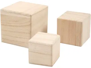 Stabile klodser i lyst træ - 3 stk. (5-8 cm)