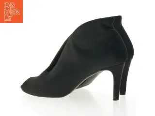 Sorte ankelstøvler med hæl fra Billi Bi (str. 37)