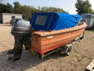 Nordan16 m. 40Hk Mariner og Trailer