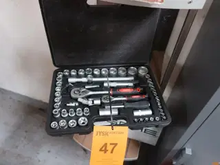 TOPNØGLESÆT, 1