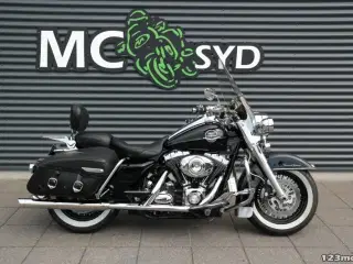 Harley-Davidson FLHRC Road King Classic MC-SYD       BYTTER GERNE