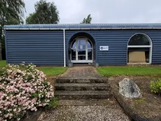 Lager/Kontor el butik til leje i Sydjylland. Vognmagervej.