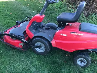 2015 år Castel Garden 13 hk Som Ny