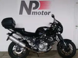 Hyosung GT 650 Naked Special
