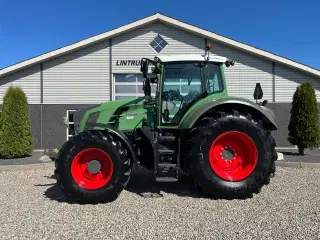 Fendt 826 Vario Pæn godt udstyret traktor.