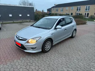 HYUNDAI I 30 1,6 CRDI 90 ECO fra 2011