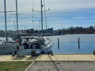 Bådplads 6 x 20 m i Øer Maritime Havn