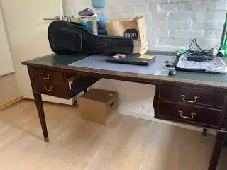 Skrivebord