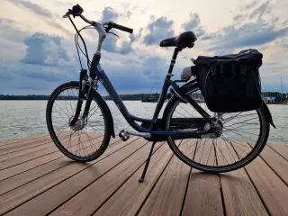 Elcykel. Batavus Genova E-go 36V