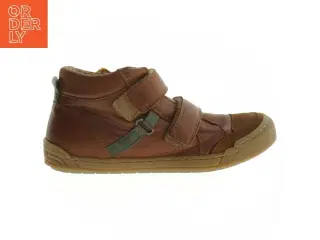 Brune børnesko med velcrolukning (str. 35 )