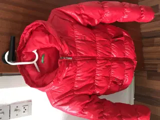 Benetton jakke sælges! 