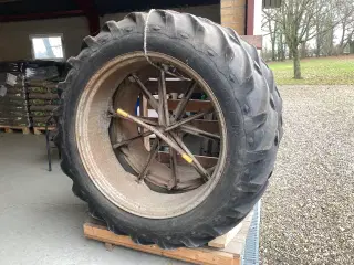Tvillinghjul til traktor