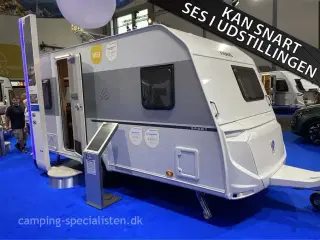 2025 - Knaus Sport 450 FU   Knaus 450 FU model 2025 kan snart ses hos Camping-Specialisten.dk