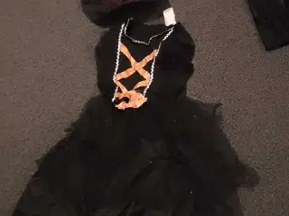 Hekse kostume/ trold kvinde med hat