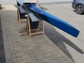 Kajak, Pörnyeszi