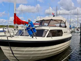 Meget velholdt  Nidelv 26 motorbåd