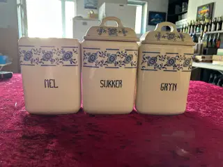 Mel, sukker og gryn krukker
