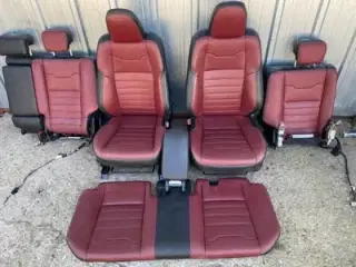 Toyota RAV4 IV komplet kabine sæder