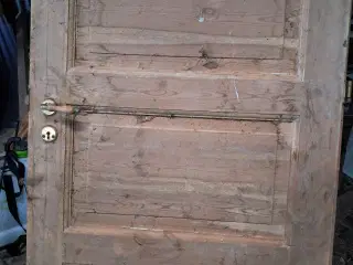 Indvendig dannebrog døre med karm