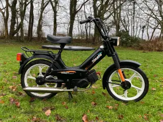 Tomos 