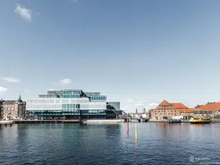 122 m² kontor i BLOX - tæt på vand og byliv