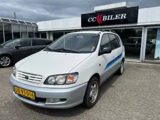 Toyota Sportsvan 2,0 