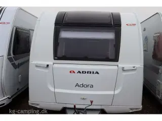 2015 - Adria Adora 522 UP   Meget velholdt vogn med Fransk seng og stor siddegruppe.