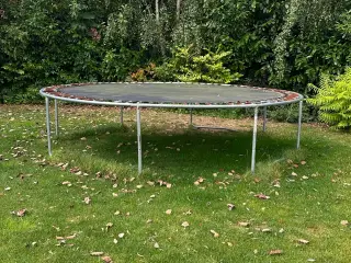 Gratis trambolin