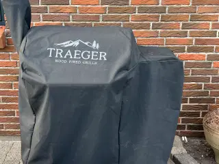 TRAEGER TRÆPILLEGRILL PRO 575 SORT