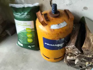Gasflaske 11 kg, fyldt og plomberet