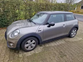 Mini Cooper se 1,5