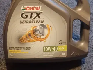 10w40 Castrol GTX Ultraclean 