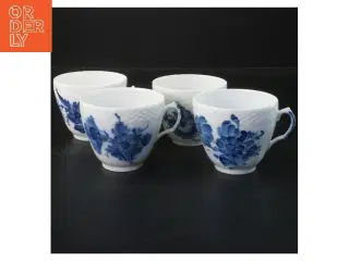 4 kopper med blå blomst motiv fra Royal Copenhagen (str. 4 stk Ø 8,5 cm)