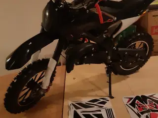 Crosser 50 ccm ny  sprit ny børn