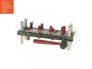 Hammerbræt fra Brio (str. 24x8x10 cm)