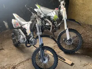 2 x 125cc pitbike