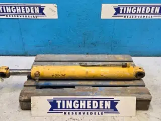 Ford 675D Cylinder F1NNB577BA