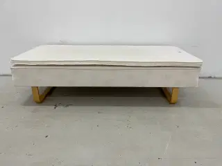 “Komplet sengesæt bestående af 2 boxmadrasser 