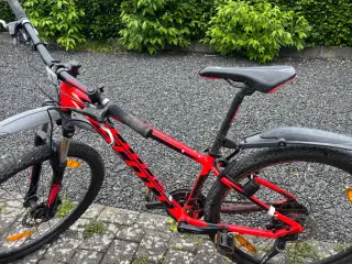 Scott Aspect 750 cykel 