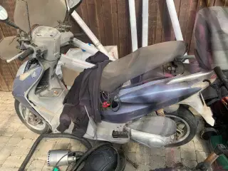 Scooter/motorcykel