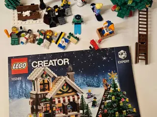 10249 Winter Toy Shop